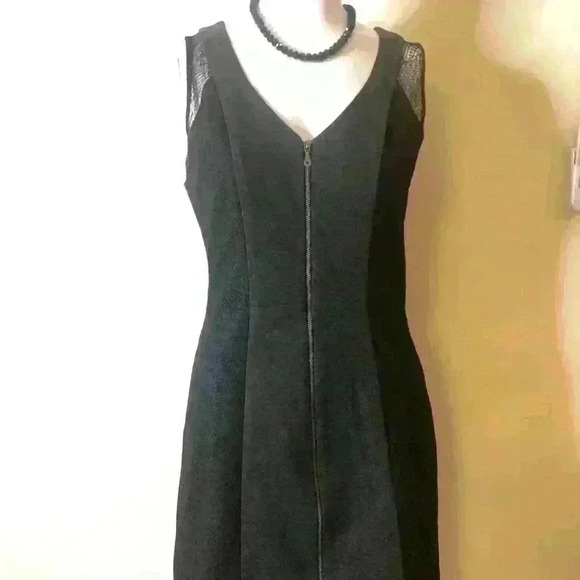 Max & Cleo Sleeveless Grey/Black Dress - Picture 2 of 7